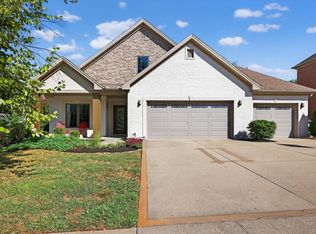 4547 Lake Forest Dr, Owensboro, KY 42303