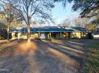 12192 McCandliss Dr, Gulfport, MS 39503