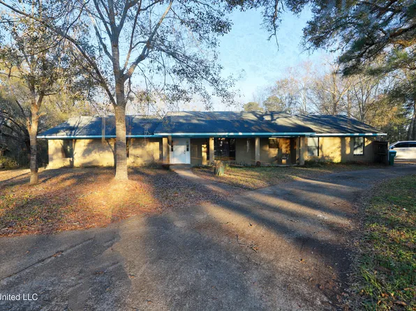 12192 McCandliss Dr, Gulfport, MS 39503