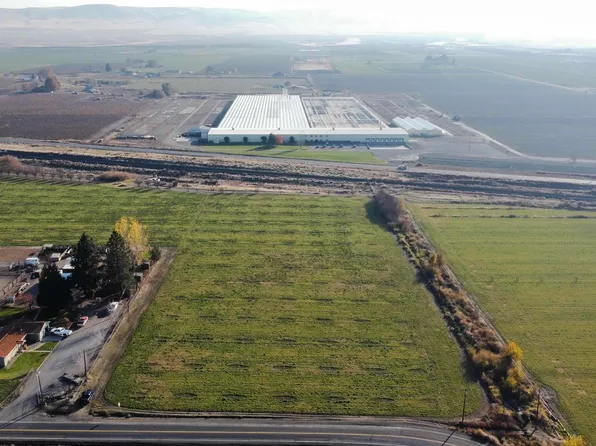 High School Rd, Mabton, WA 98935