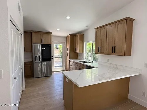 4331 W Kimberly Way Photo 1