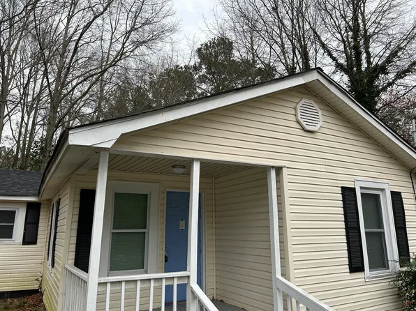 117 Avon St, Toccoa, GA 30577