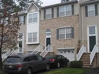 406 Tallwood Ln photo 1