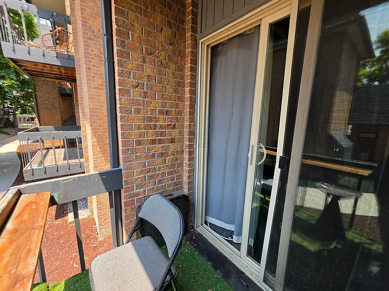 1065 University Ave #115 — Photo 8
