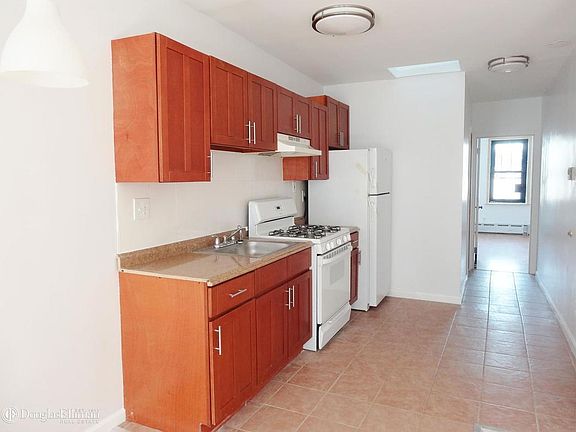 5th image of 241 W 120th St APT 2