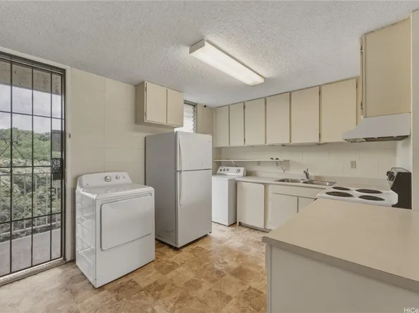 95-269 Waikalani Dr APT C1104, Mililani, HI 96789