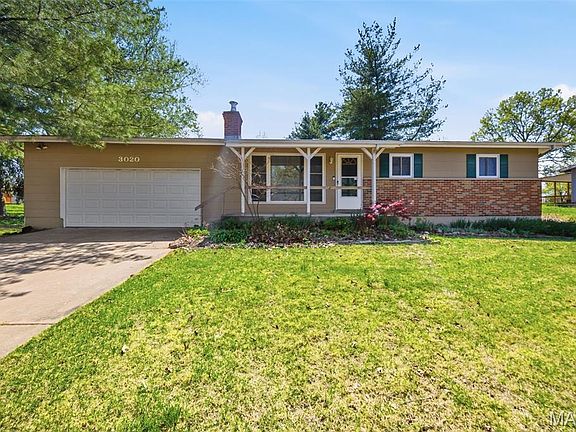 2nd image of 3020 Nettie Dr