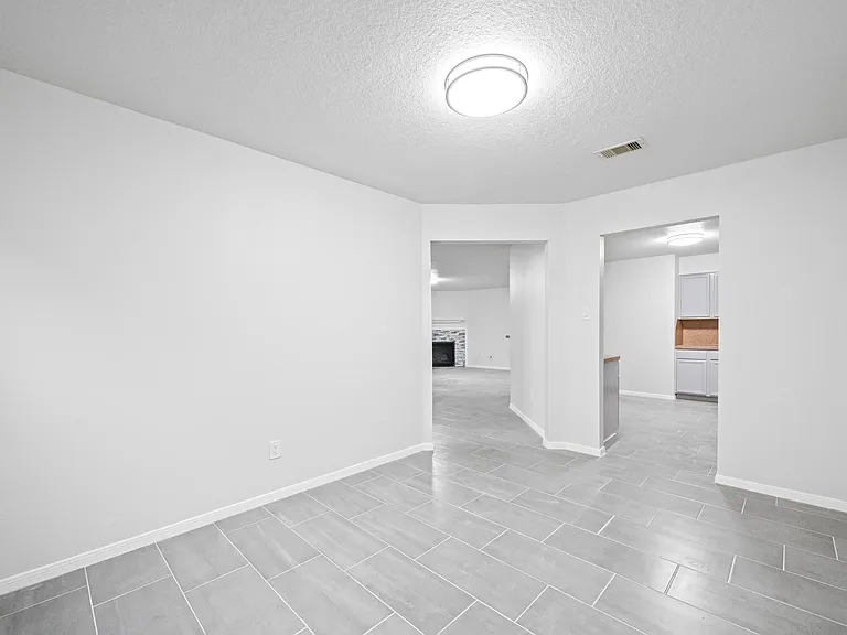 19606 Narcissus Brook Ln — Photo 14