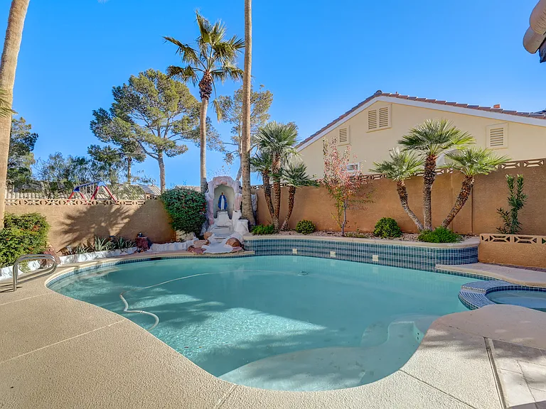 937 Denberry Way — Photo 42
