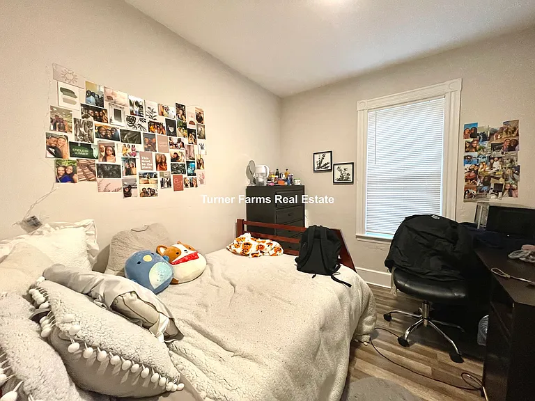 45 Crescent Ave #1R — Photo 16
