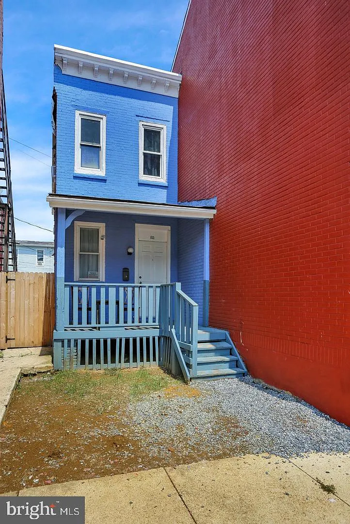 2 bed, 1.0 bath, 1016 sqft, $1,400 — Photo 2