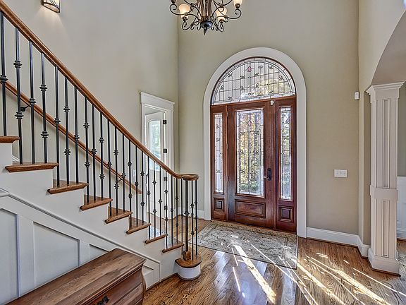 4th image of 252 Pinnacle Shores Dr