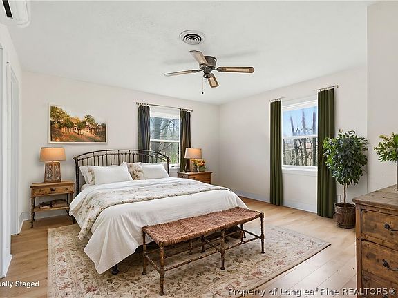 2nd image of 208 Kyra Ln