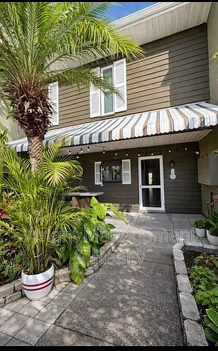 727 N Himes Ave #1 Photo 1