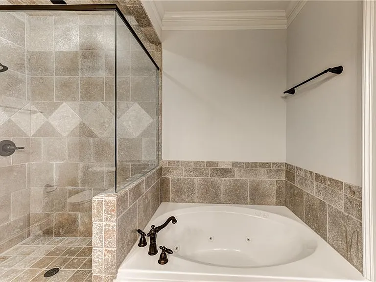 1516 Donaldson Park Dr NE — Photo 21