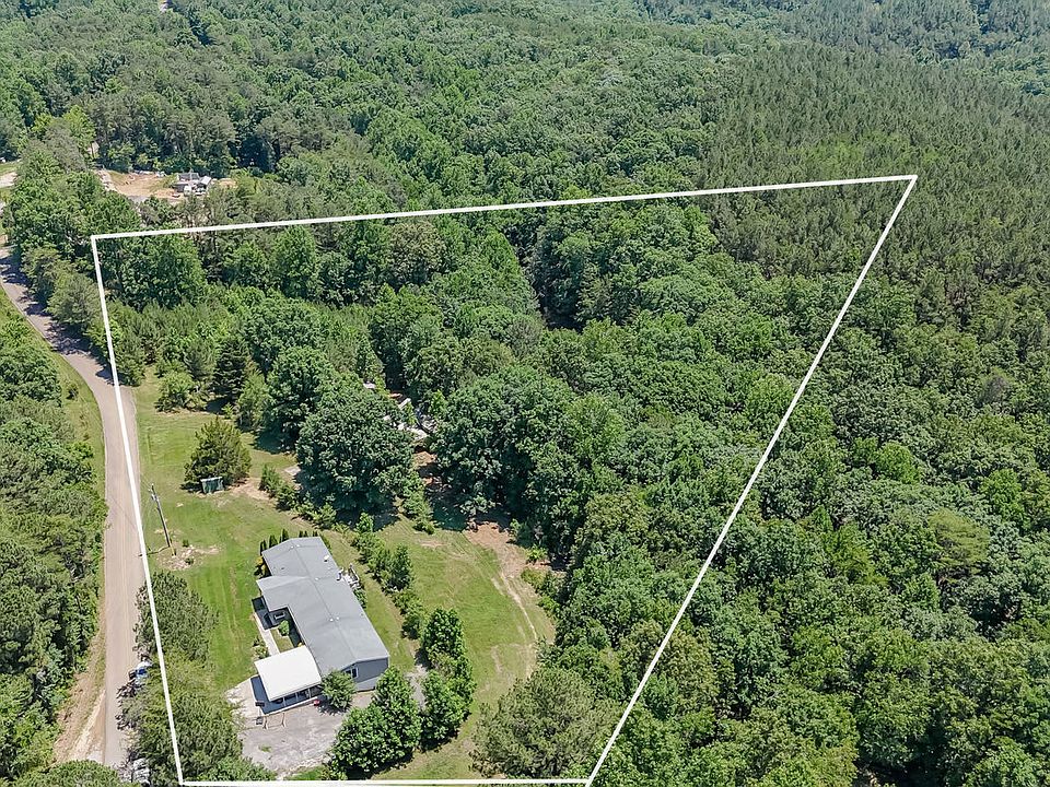 1st image of 1575 Davis Rd W