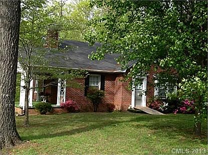 2nd image of 30 40th Avenue Ct NW