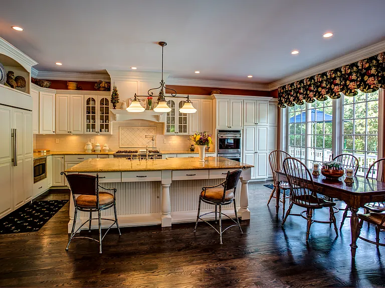 7 Southampton Hills Ct — Photo 4