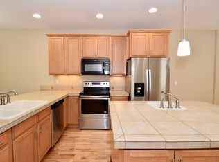 535 SE 128th Ave, Portland, OR 97233