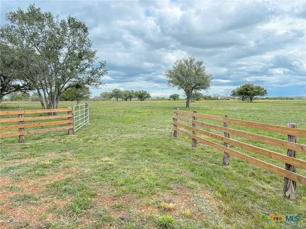 12211 Fm 531 Lot 2, Hallettsville, TX 77964