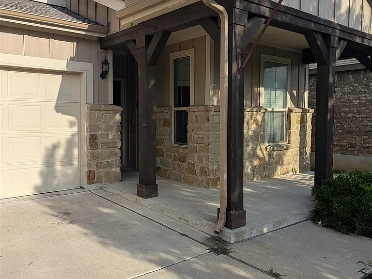132 Andele Way — Photo 1