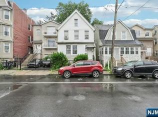 324 S 19th St, Newark, NJ