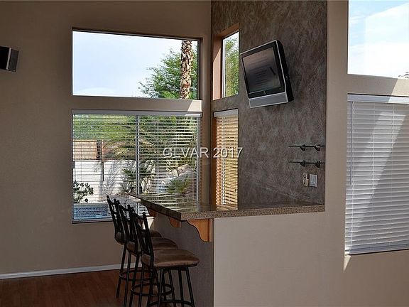 5th image of 2324 Huntsville Dr