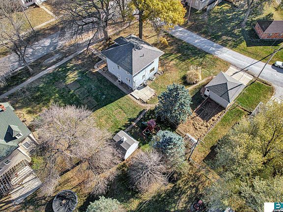 4th image of 535 Illinois Pl