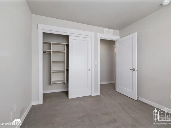 3287 E Thoroughbred Ln #3287, Boise, ID 83716