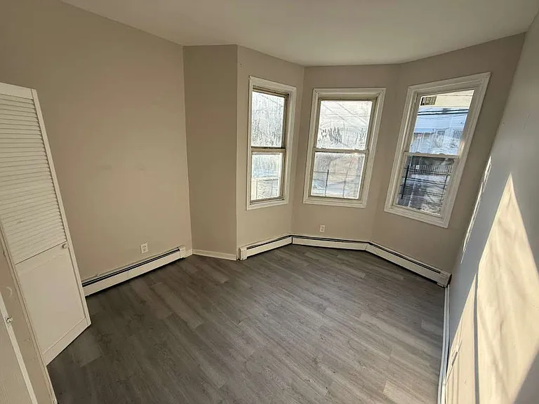 106 Old Bergen Rd #1E — Photo 2