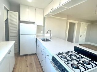 1330 California Ave SW APT 3, Seattle, WA 98116