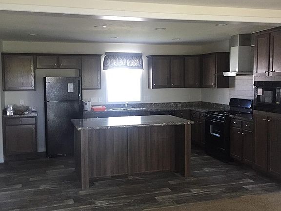 5th image of 57400 Bedford Blvd #384