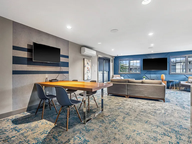 Vibe Apartments — Photo 12