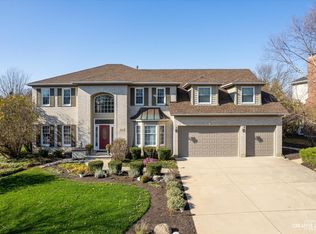 919 Abbey Ct, Sugar Grove, IL 60554