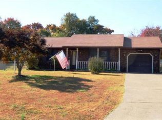 5599 Maple Ln, Newburgh, IN 47630