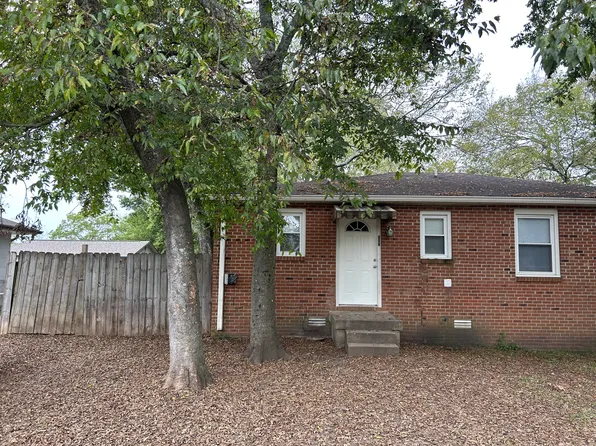 737 Cedarcrest Ave, Madison, TN 37115