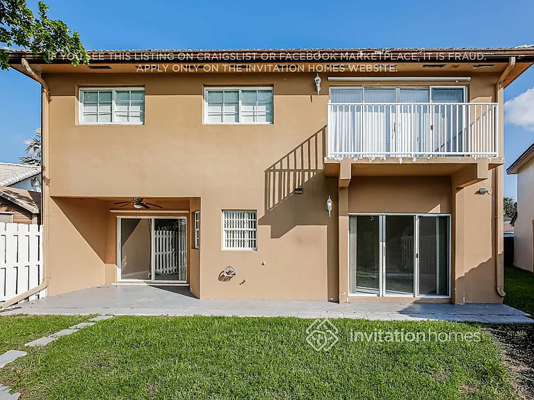 15813 SW 79th St — Photo 17