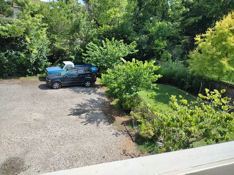 2328 Cedar Ln #B — Photo 39