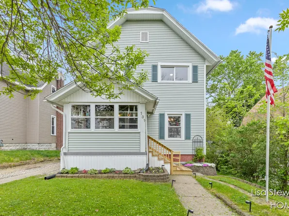 131 Houseman Ave NE, Grand Rapids, MI 49503