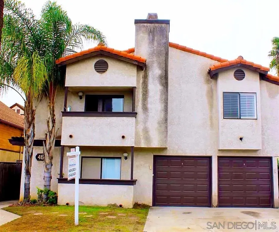 2 bed, 2.0 bath, 988 sqft, $3,200 — Photo 1