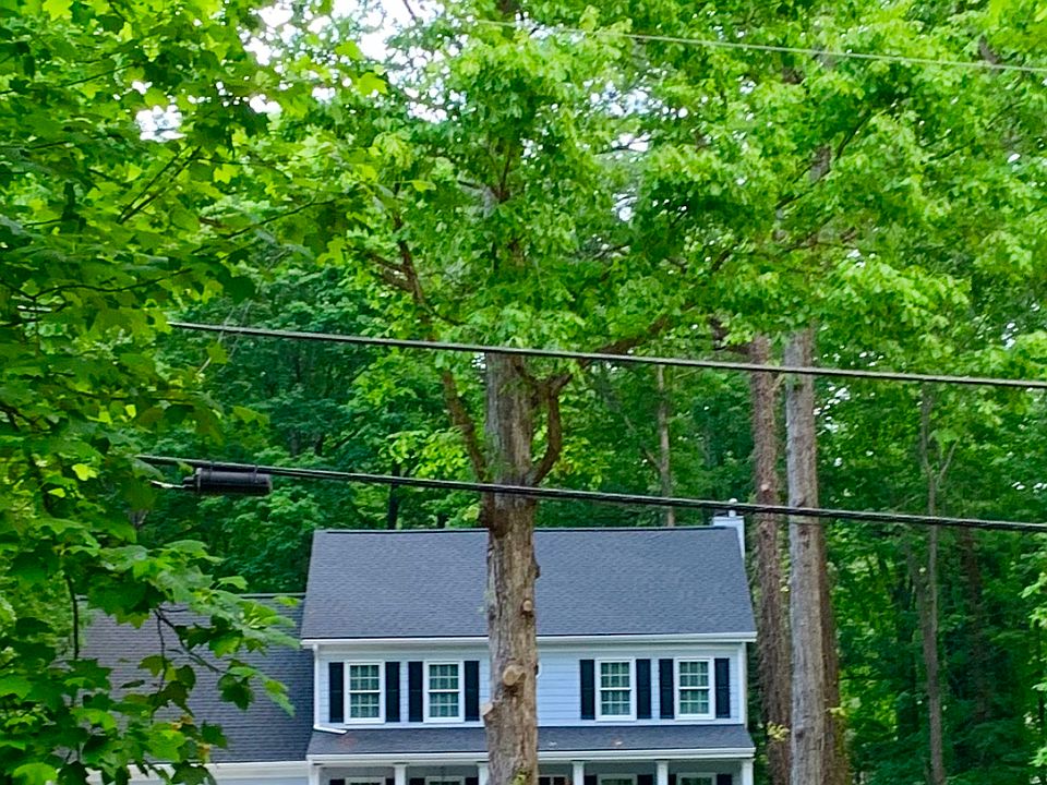 1st image of 705 Woodrow Dr