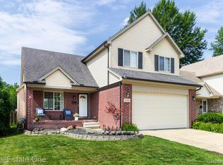 23410 Joy St, Saint Clair Shores, MI 48082