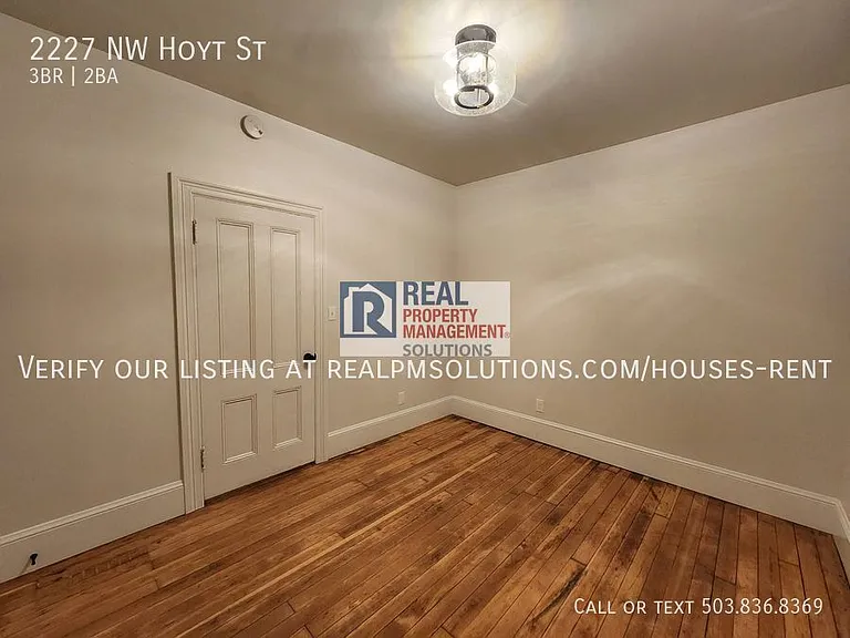 2227 NW Hoyt St — Photo 18