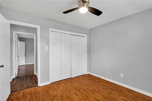 408 Marvin Gdns — Photo 8