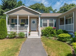 43 Fieldstone Cir, Bridgewater, MA 02324