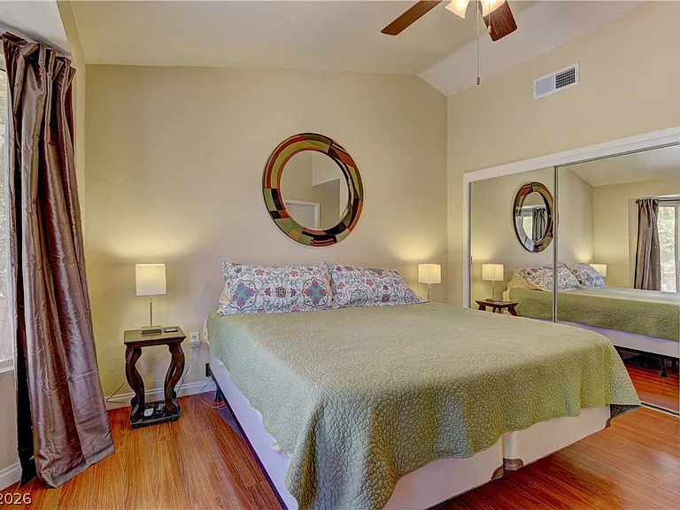 8912 Signal Terrace Dr — Photo 14