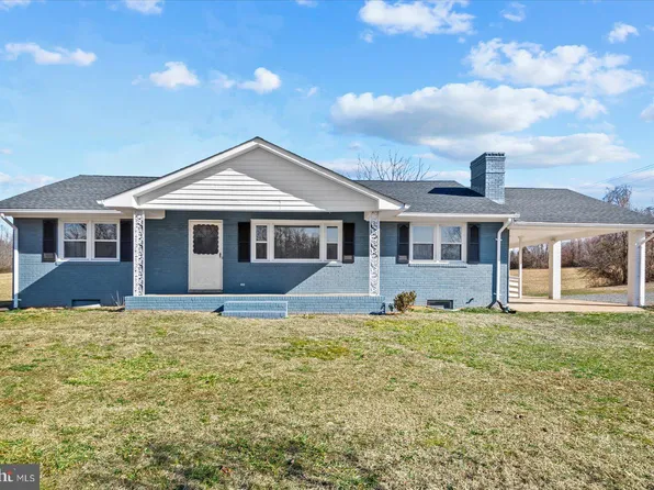6054 Ridgeview Rd, Reva, VA 22735