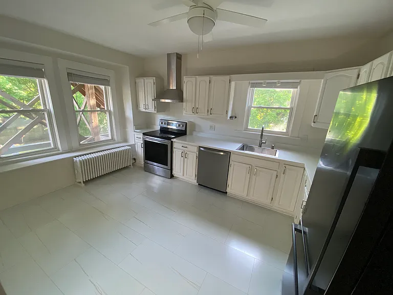 17 Linden Pl #2 — Photo 13