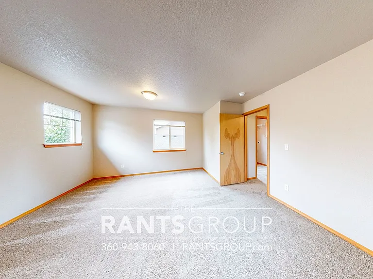 4612 Kapalea Way SE — Photo 22