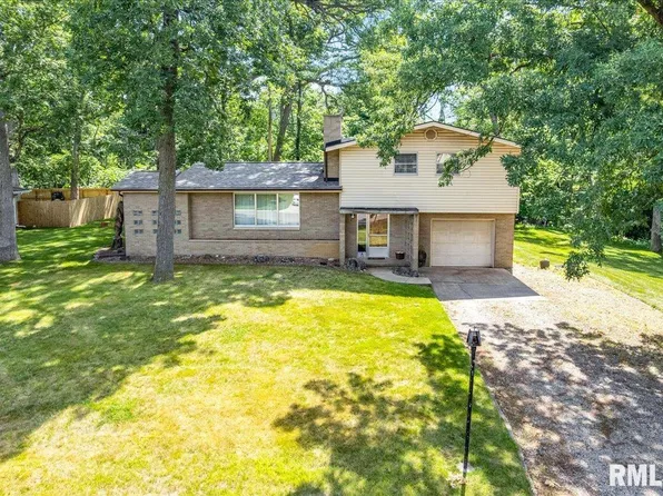 118 Crestwood Dr, East Peoria, IL 61611